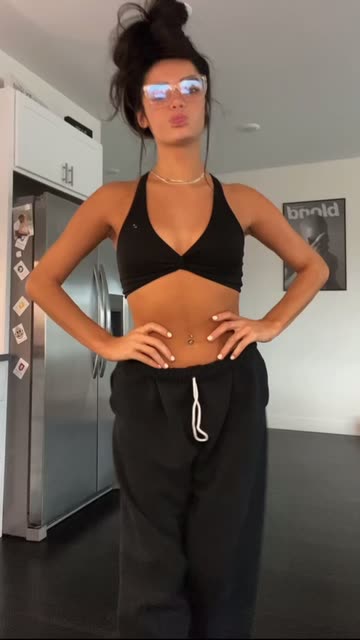 Sweatpants and crop top tumblr hotsell