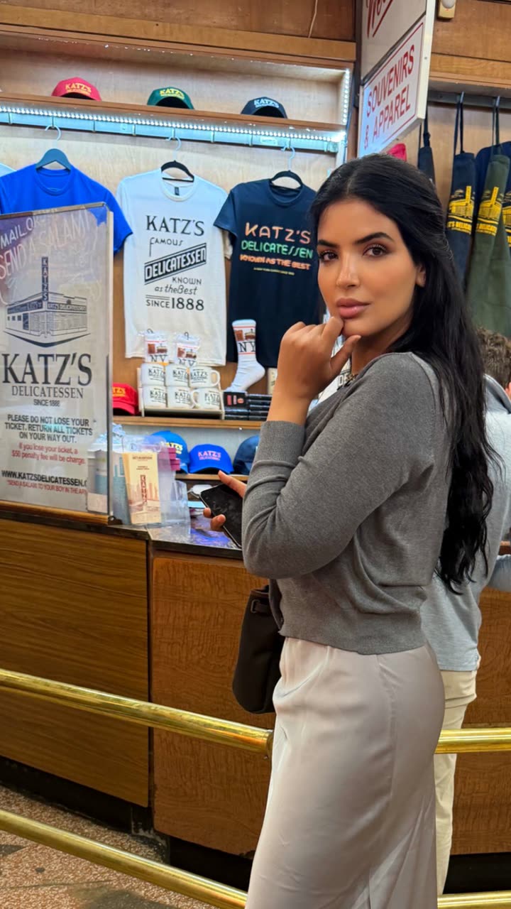 قصة سناب شات للحساب hind.bomchamar رقم 329