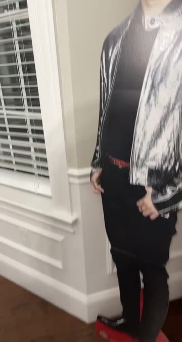 Preview for a Spotlight video that uses the Crying Lens