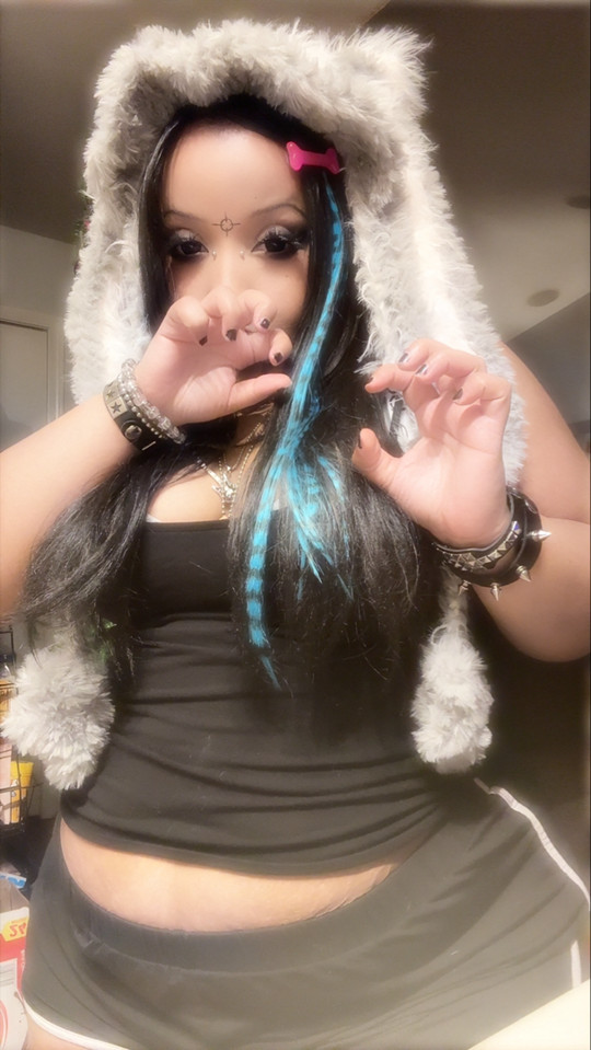 nikkchux