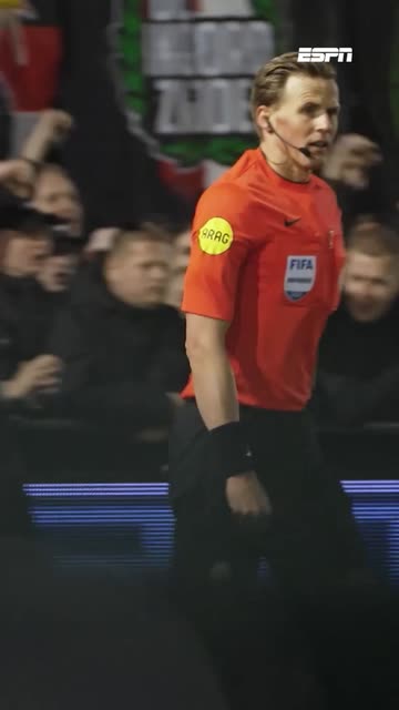 Referee Signal on Snapchat: Trending Videos & More