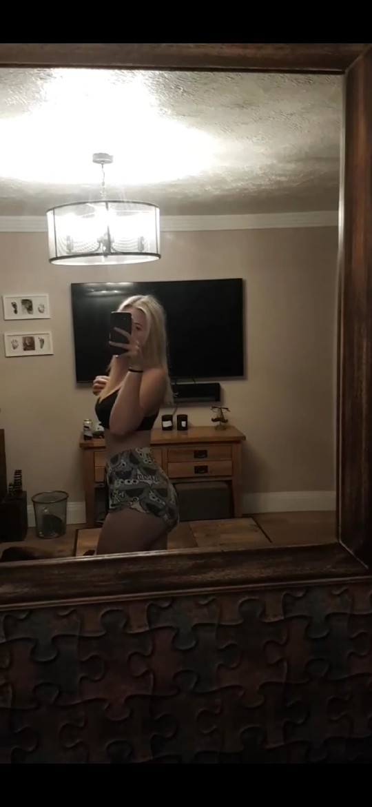 madi_musk25