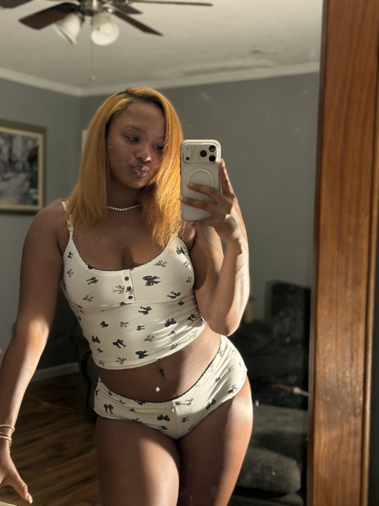 alana_hobson