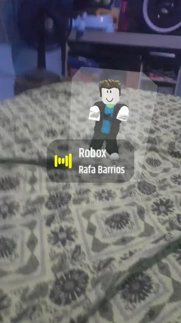 Preview for a Spotlight video that uses the Dancing ROBLOXIAN Lens