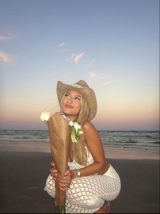 angie17383