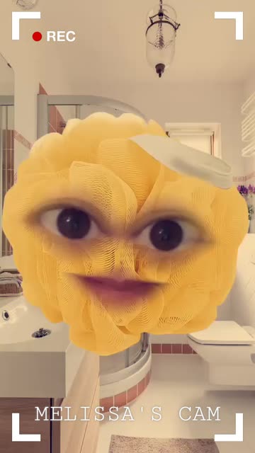 Preview for a Spotlight video that uses the Bath Loofah Face Lens