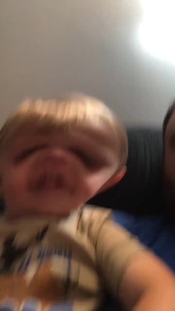 Preview for a Spotlight video that uses the bonk Lens