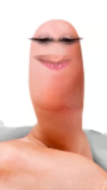 Preview for a Spotlight video that uses the Thumb Face Lens
