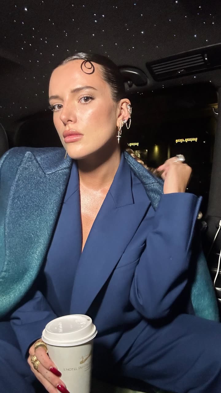 محتوى سناب شات لـ Bella Thorne