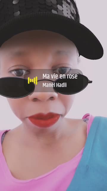 Preview for a Spotlight video that uses the Glitter Cap Lens