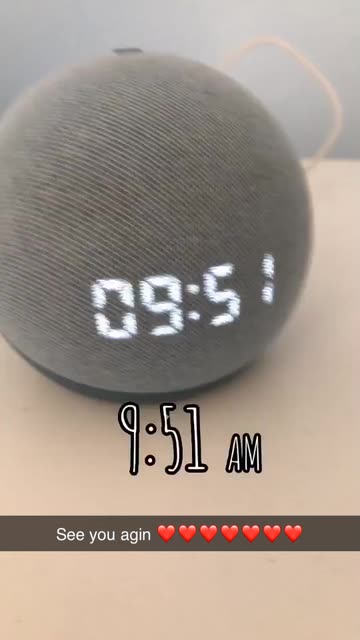 Preview for a Spotlight video that uses the Clock Lens