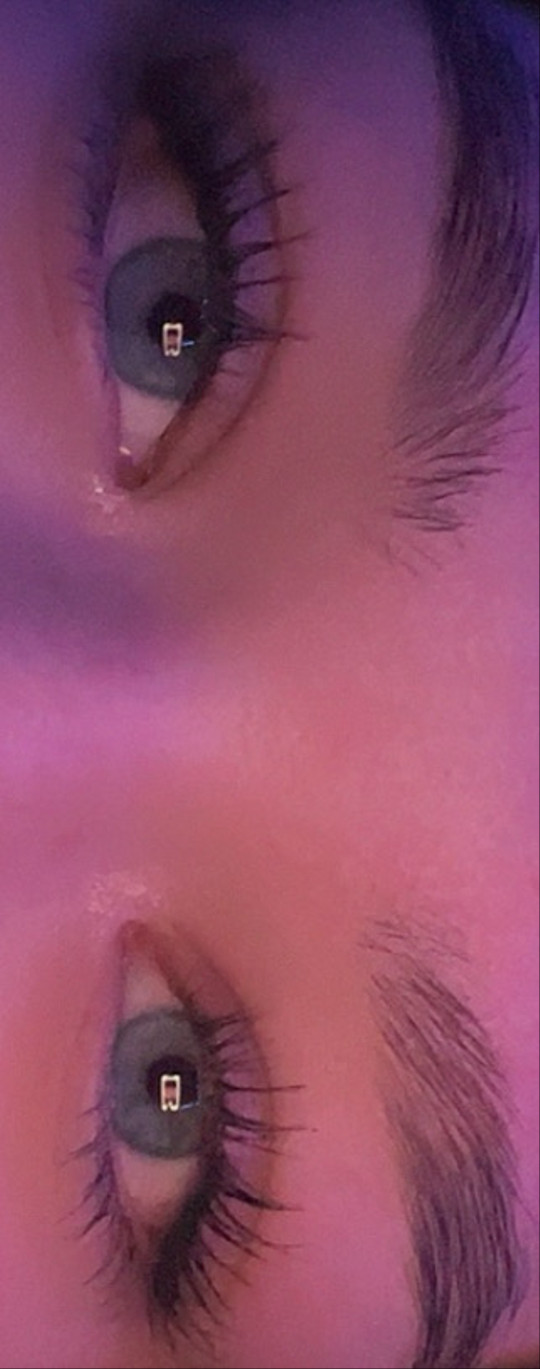 smlyrly
