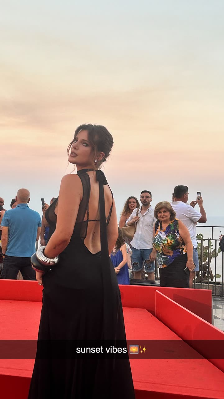 محتوى سناب شات لـ Bella Thorne