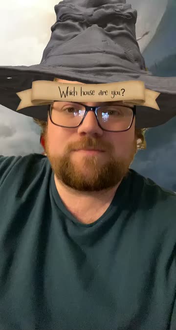 Preview for a Spotlight video that uses the Hogwarts House Lens
