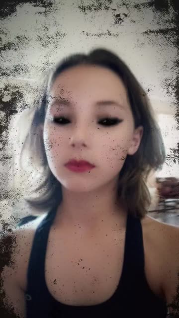 Preview for a Spotlight video that uses the Insects in Mouth Lens