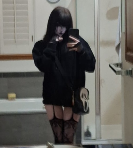 graveyardkitti