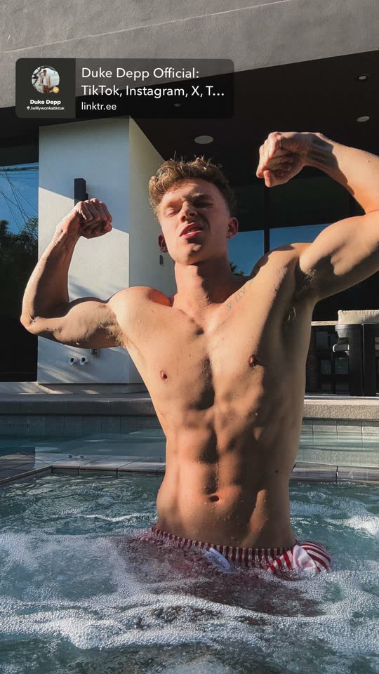 DUKE MOOSE Nude Leaked OnlyFans Photo