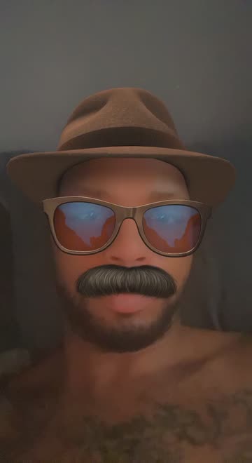 Preview for a Spotlight video that uses the Retro Spy  Lens