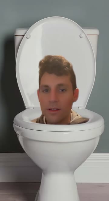 Preview for a Spotlight video that uses the Funny Toilet Bowl Lens