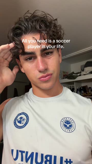 lucasandress_2