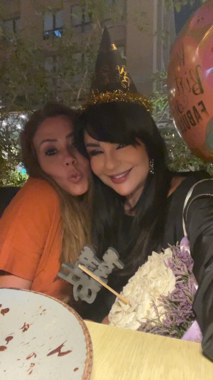 محتوى سناب شات لـ raghida Chalhoub