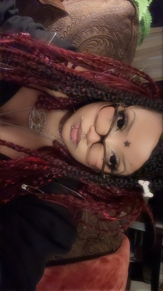 nikkchux