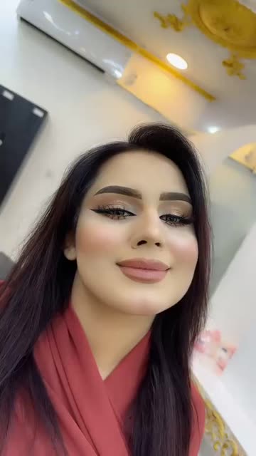 Preview for a Spotlight video that uses the Fresh Light Lens