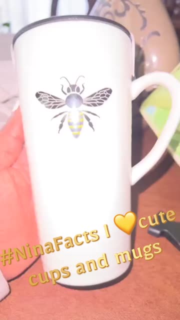 Preview for a Spotlight video that uses the bumble bee Lens
