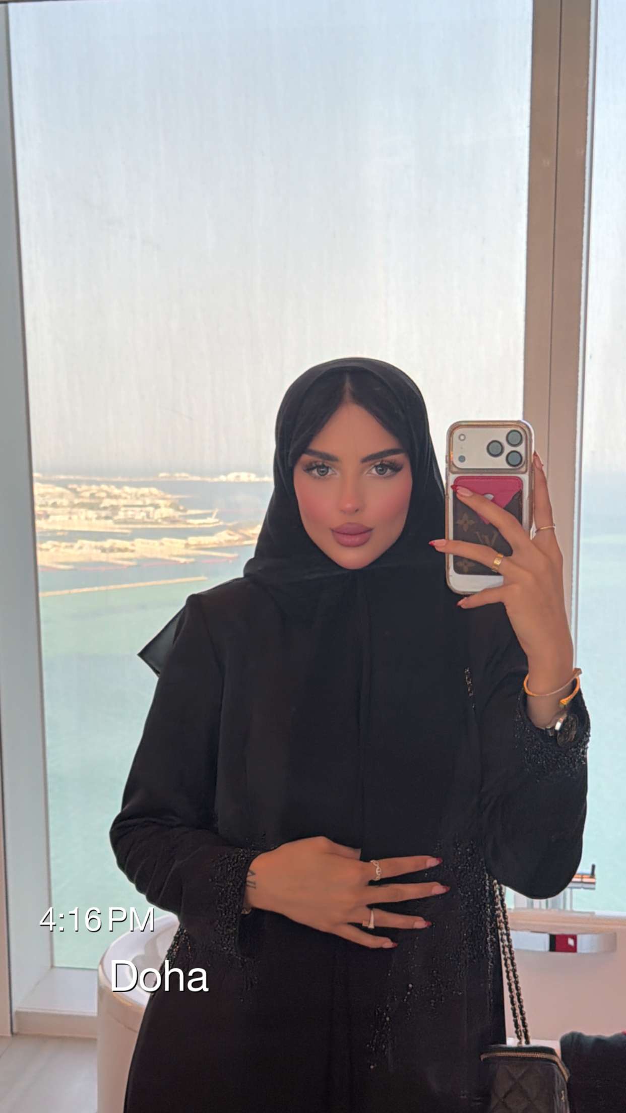 قصة سناب شات للحساب qqrsv2 رقم 17