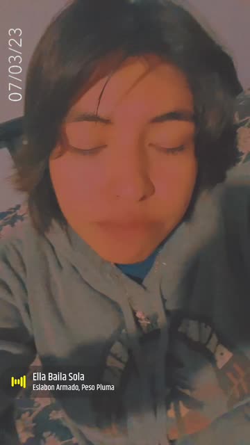 Preview for a Spotlight video that uses the Dusty Lens