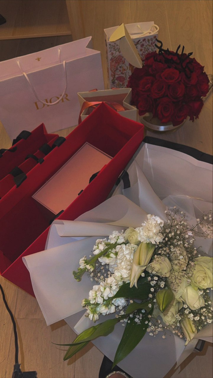 محتوى سناب شات لـ قمر الطائي 🇮🇶🇦🇪