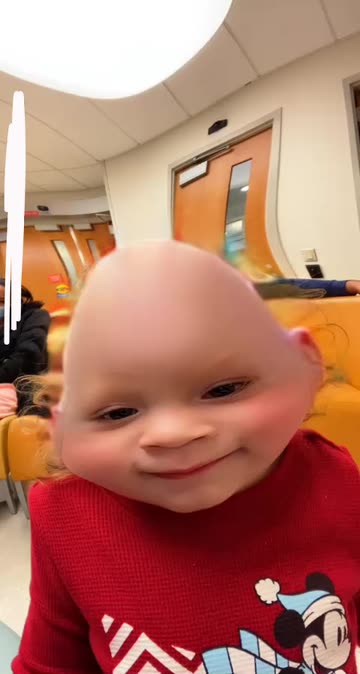 Preview for a Spotlight video that uses the be bald Lens