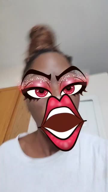 Preview for a Spotlight video that uses the Pretty In Red Lens