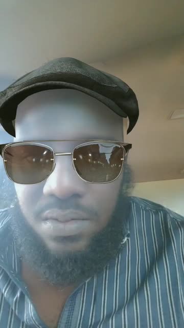 Preview for a Spotlight video that uses the Cool Cap Lens