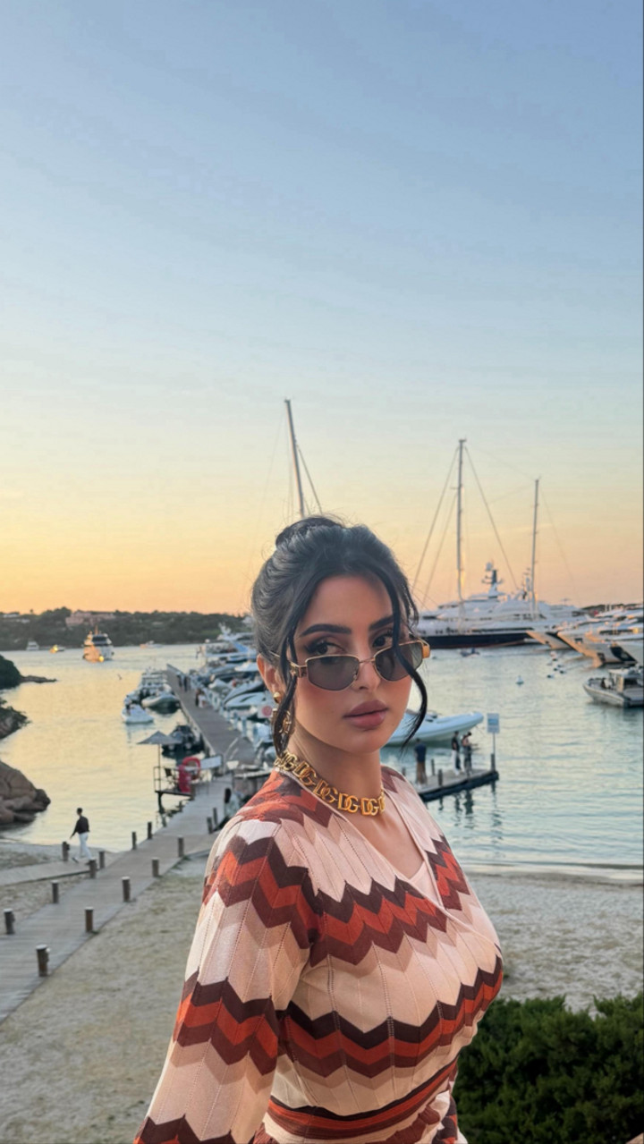 محتوى سناب شات لـ الجوهرة السبيعي في باريس 🇫🇷?