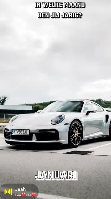 Preview for a Spotlight video that uses the Wallpapers PORSCHE Lens