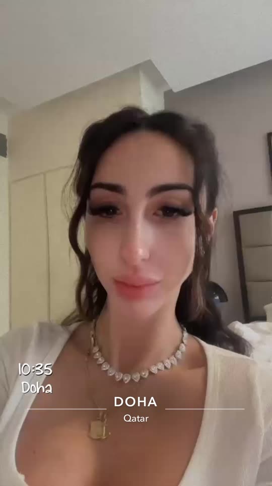 bellavhadid12