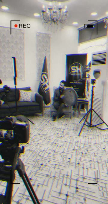 Preview for a Spotlight video that uses the Headphones: bad guy by Billie Eilish Lens