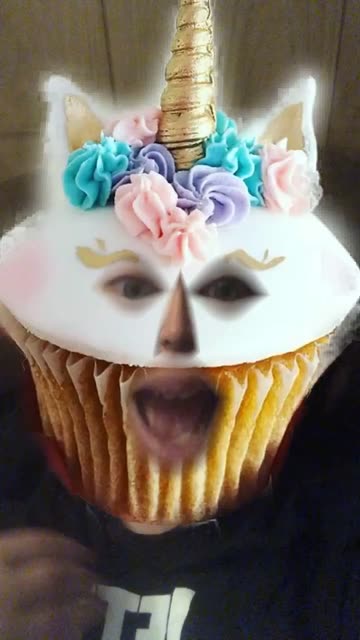 Preview for a Spotlight video that uses the Unicorn Cupcake Lens