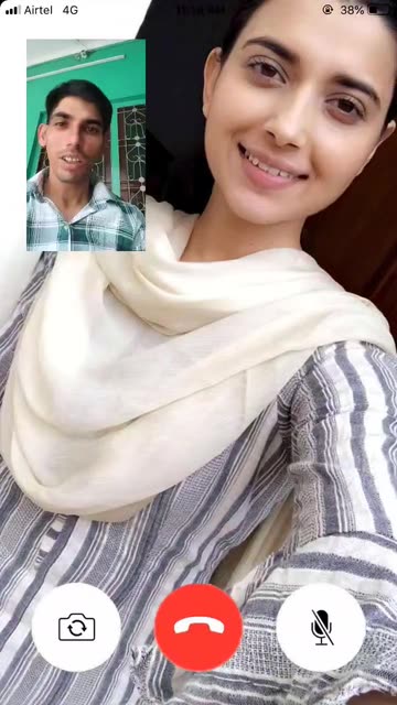 Preview for a Spotlight video that uses the Nimrat Khaira Fan Lens