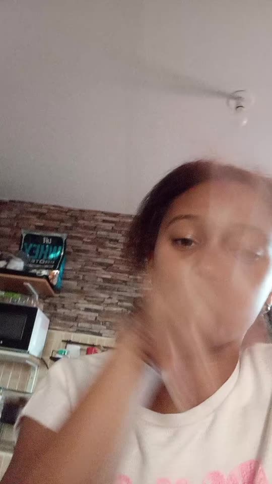 layna_974lastar