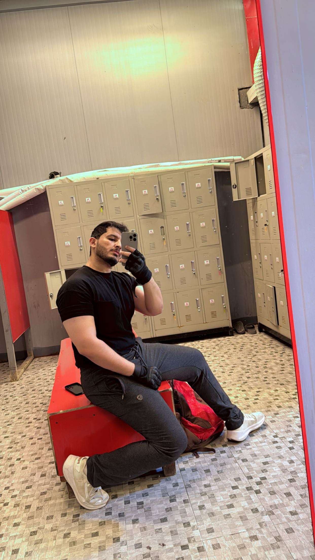 محتوى سناب شات لـ Zezo 🇦🇪🇮🇶
