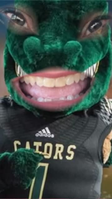 Preview for a Spotlight video that uses the GatorMask Lens