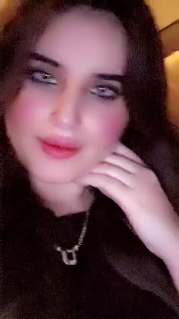 Preview for a Spotlight video that uses the CROWN Lens