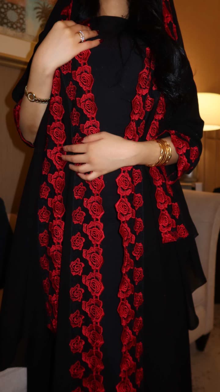 محتوى سناب شات لـ ام قمّر🍒.