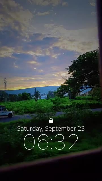 Preview for a Spotlight video that uses the Lock-Screen Lens