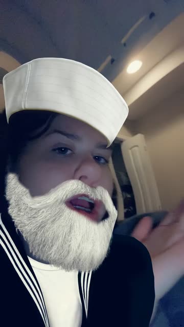 Preview for a Spotlight video that uses the Funny Sailor Lens