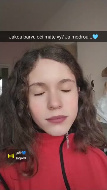 Preview for a Spotlight video that uses the LIPSTICK DAY Lens