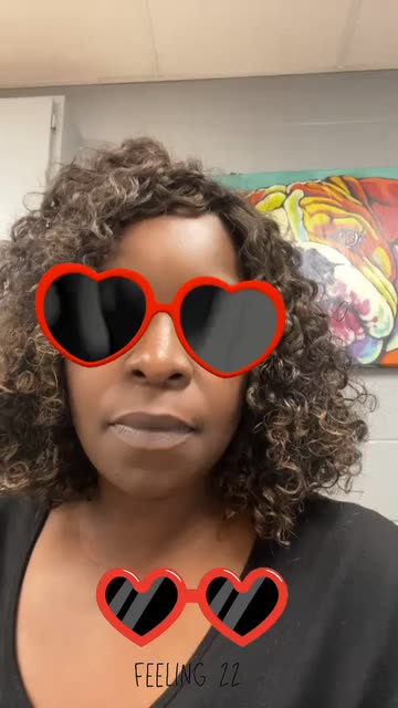 Preview for a Spotlight video that uses the Feeling 22 Lens