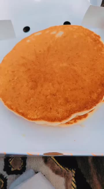 Preview for a Spotlight video that uses the soft professional Lens
